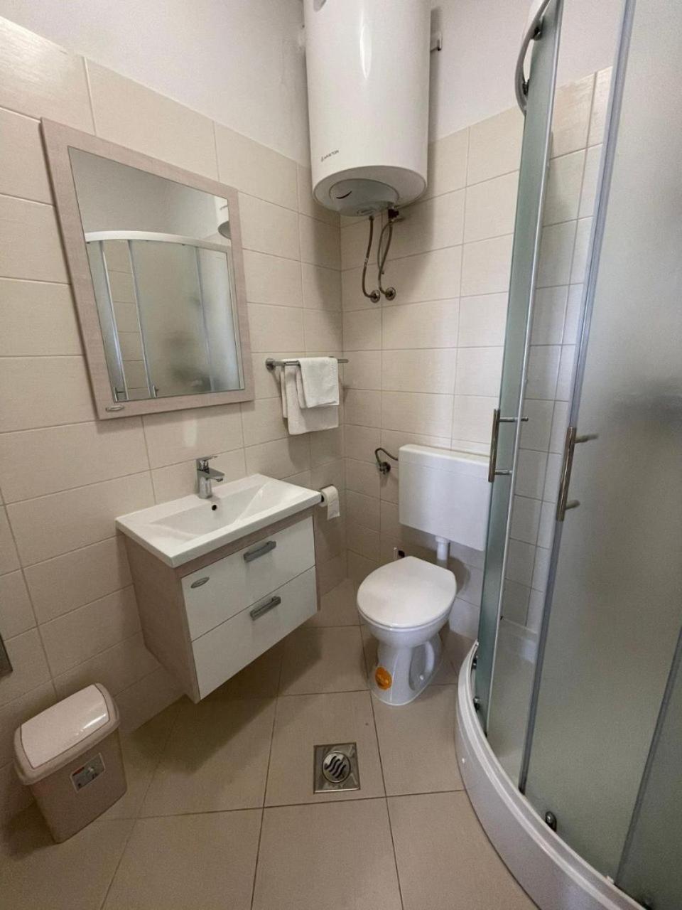 Apartment Ante Starigrad Paklenica Buitenkant foto