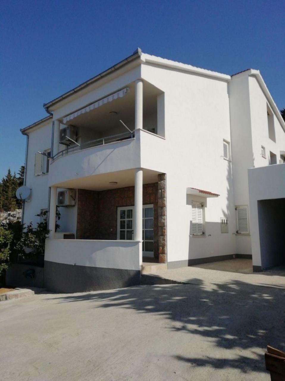 Apartment Ante Starigrad Paklenica Buitenkant foto