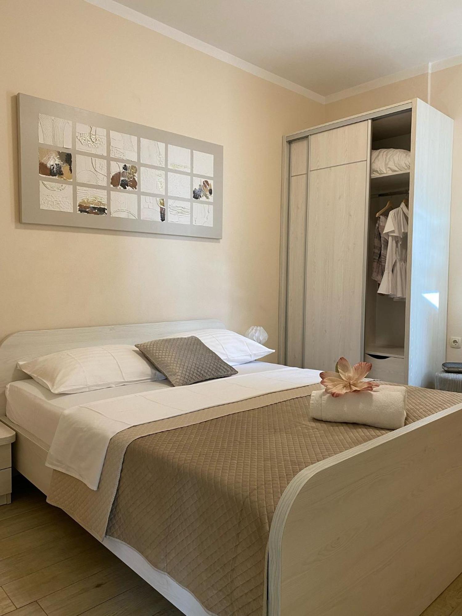 Apartment Ante Starigrad Paklenica Buitenkant foto